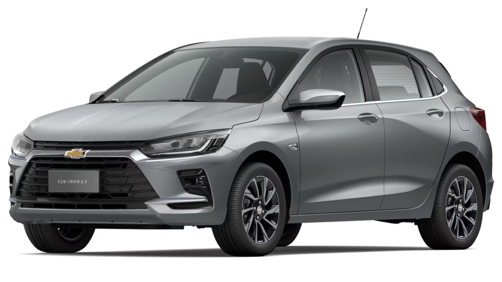 Carro hatchback da Chevrolet na cor cinza.