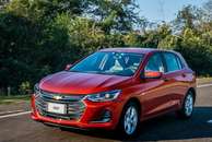 Chevrolet Onix humilha concorrência e se torna pentacampeão