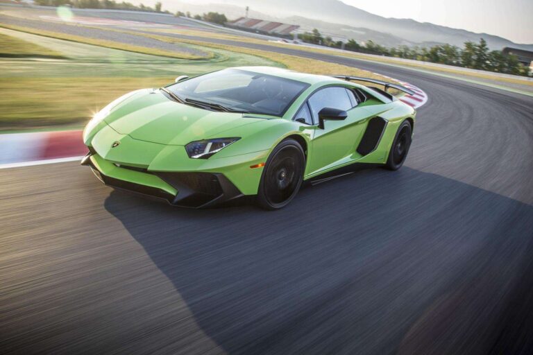 10 vezes em que o Lamborghini Aventador foi inovador