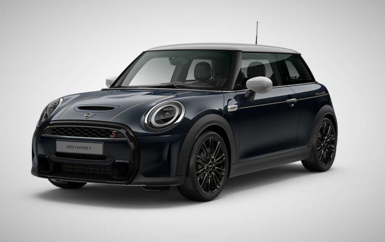 Mini Cooper Piccadilly chega ao Brasil por R$ 252 mil