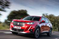 Novo Peugeot 2008 será mini 3008 e vai mirar o Tracker