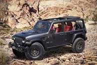 Jeep responde à Ford e apresenta Wrangler Rubicon de 450 cv