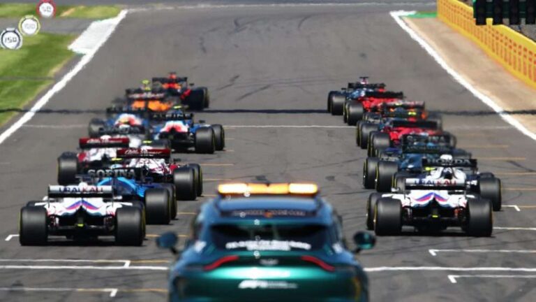 CEO da F1 fala sobre calendário de 2022, que terá 23 etapas