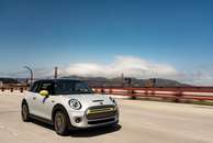 Mini anuncia pré-venda do elétrico Cooper SE no Brasil