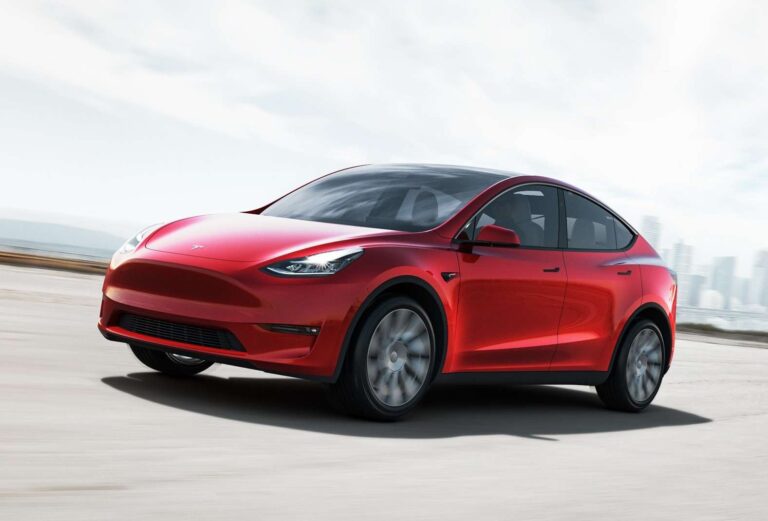 Tesla Model Y será exposto pela primeira vez no Brasil