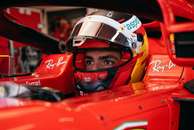 Sainz: desafiar Leclerc ou esquentar lugar para Schumacher?