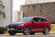 Audi Q7 ganha frente e interior do Q8 e parte de R$ 414.990