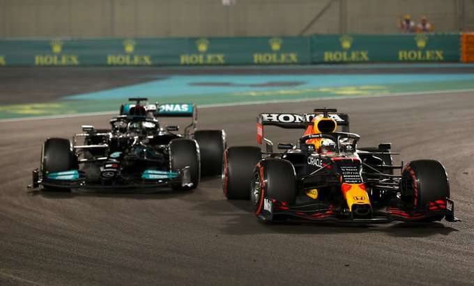 F1: Verstappen ganhou (e mereceu), mas Hamilton não perdeu