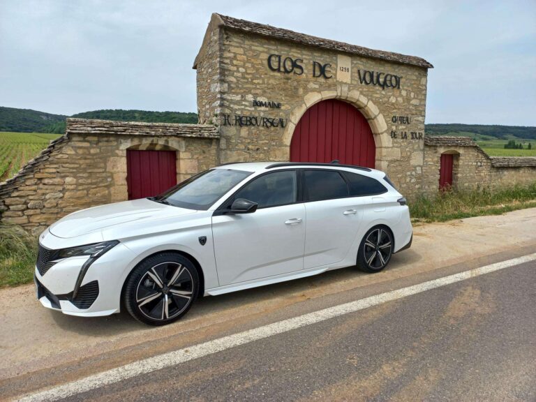De carro na França: 2.000 km com a perua Peugeot 308 SW Hybrid