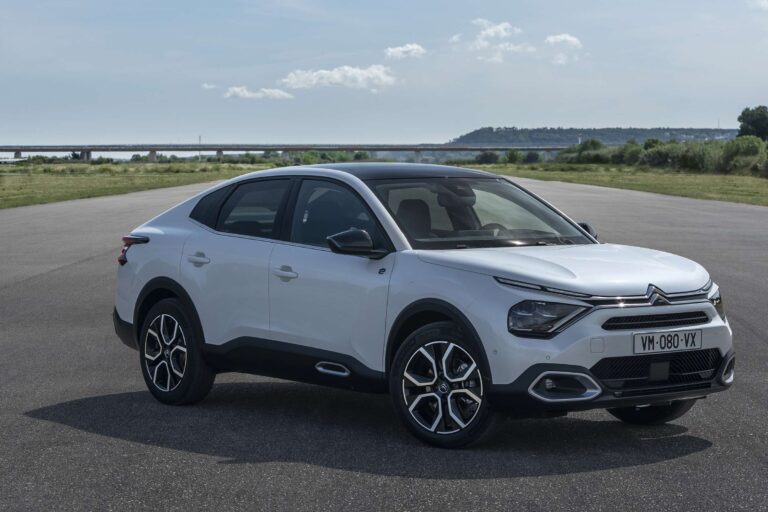 Novo Citroën C4 X encanta com ousada proposta de design
