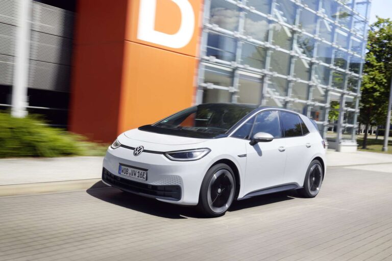 Volkswagen apresenta os elétricos ID.3 e ID.4 no Brasil