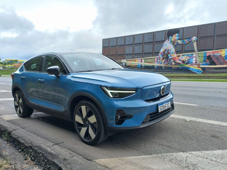 Meu dia-a-dia com um Volvo C40 totalmente elétrico