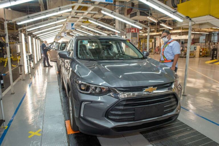 GM adia retorno da produção do Tracker por mais 30 dias