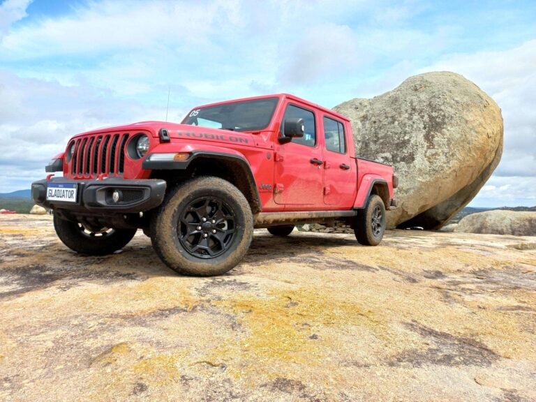 Jeep Gladiator estreia e arrasa corações | Já dirigimos
