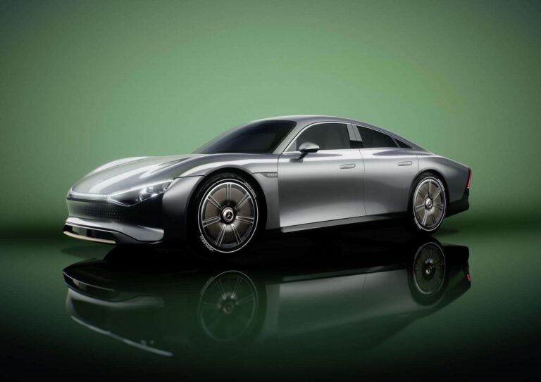 Mercedes revela carro elétrico com 1.000 km de autonomia