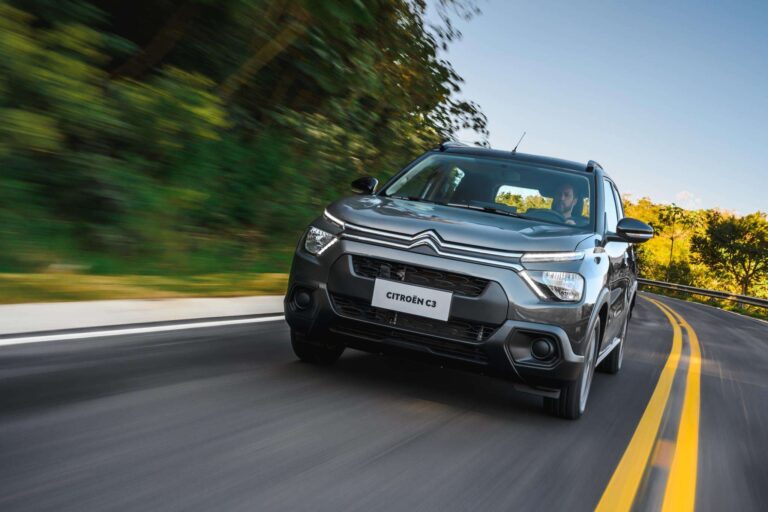 Novo Citroën C3: carro popular evolui mas continua pobre e caro