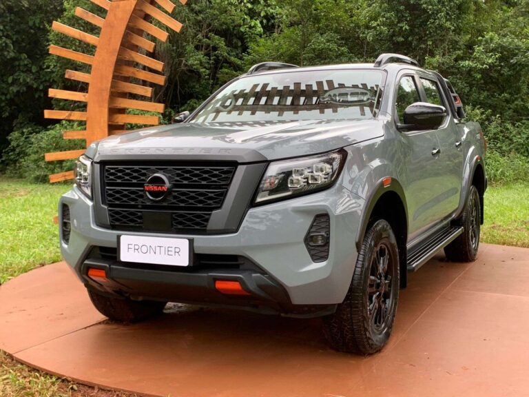 Nova Nissan Frontier estreia no Brasil por R$ 230.190