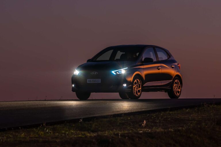 Hyundai HB20 surpreende e termina em 1º lugar em outubro
