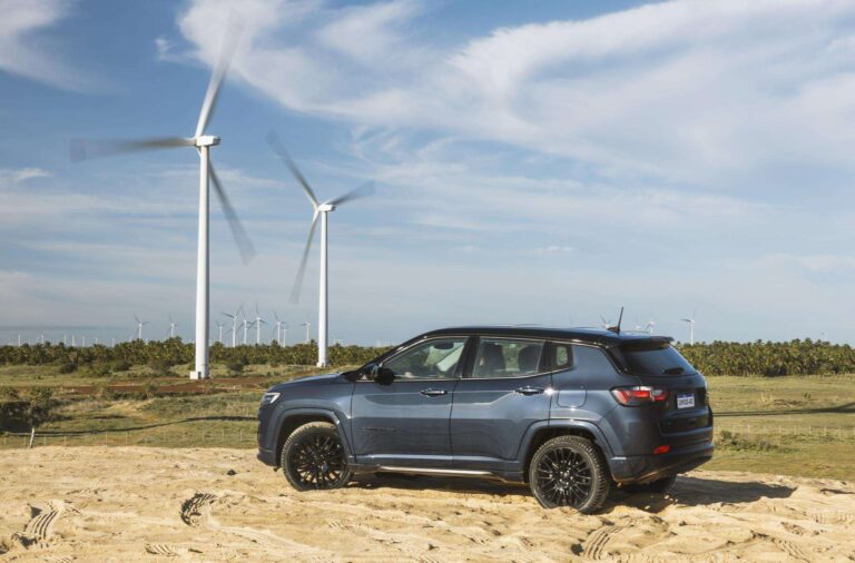 Jeep diz que preço do Compass 4xe em SP estava incorreto