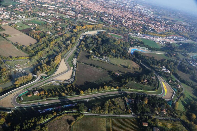 F1 renova com tradicional circuito de Ímola até 2025