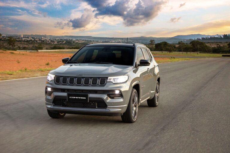 Jeep Compass já atingiu maior venda anual de sua história