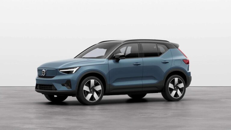 Novo Volvo XC40 “vaza” no site da marca; veja o que muda