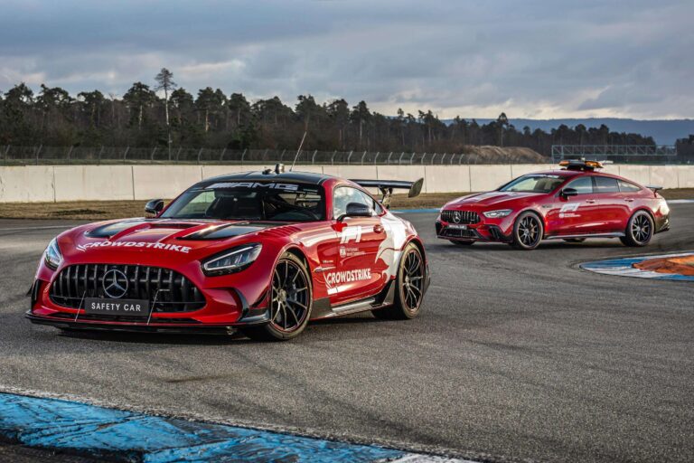 F1: os Mercedes e Aston que vão à pista, mas não competem