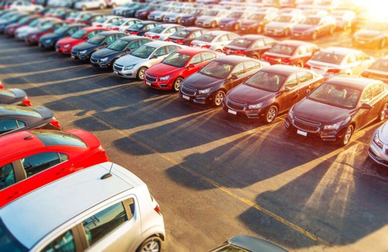 Procurando carro usado? Confira 5 dicas para acertar na compra
