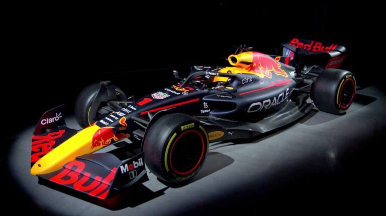 RB18: o carro de Verstappen para defender o título de F1