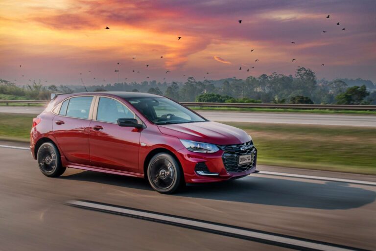 Chevrolet anuncia mudanças para Onix e Onix Plus em 2022