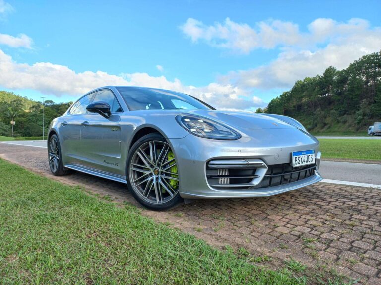 Avaliação: Porsche Panamera 4S E-Hybrid tem consumo mágico