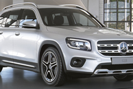 Mercedes traz duas novas versões do GLB 200, mais baratas