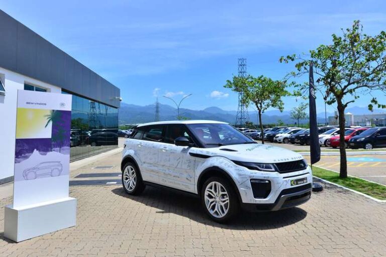 Jaguar Land Rover para fábrica no Brasil e futuro da produção fica indefinido