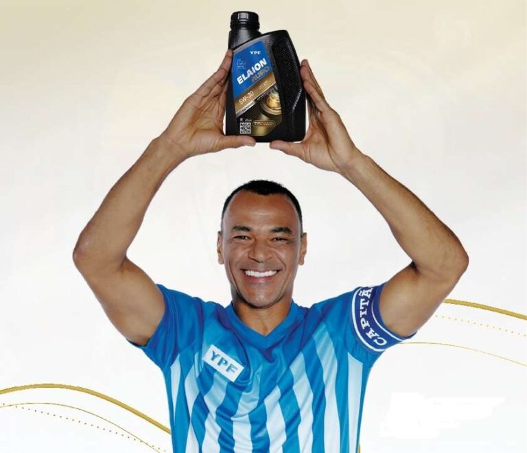 Cafu lança novo lubrificante Elaion para YPF Brasil