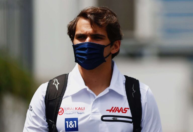Haas cogita contratar terceiro piloto mais experiente