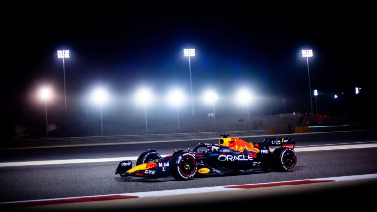 Red Bull comanda último dia de testes pré-temporada da F1