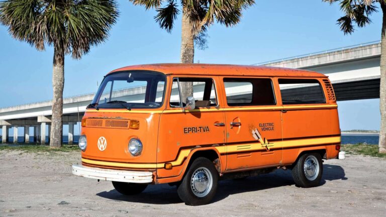 Volkswagen teve projeto de Kombi 100% elétrica nos anos 70
