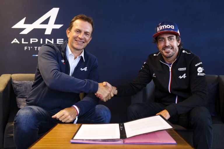 Alpine F1 anuncia renovação com Fernando Alonso para 2022