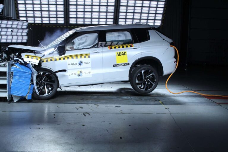 Latin NCAP: 5 estrelas para Outlander e 3 para Sportage