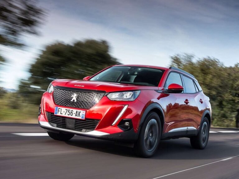 Peugeot vai queimar etapa do novo 2008 para vendê-lo no Brasil