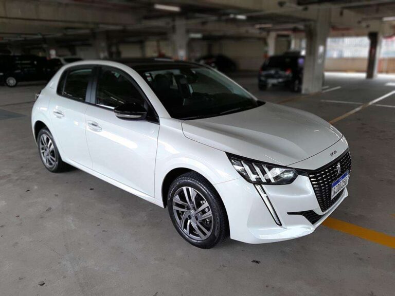 Peugeot 208 tem recall por defeito na bomba de combustível