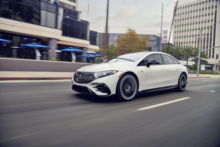 Já dirigimos o Mercedes EQS, primeiro elétrico da AMG