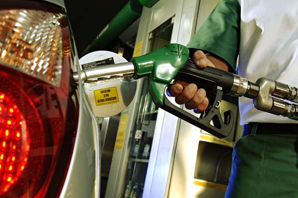 Gasolina subiu 2,56% no Sudeste em apenas um mês