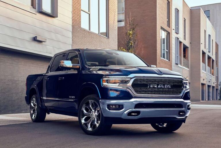 Ram 1500 Limited: nova versão topo de linha é exibida em evento