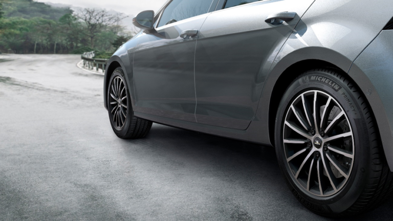 Pneu: Michelin lança Primacy4+ com foco em durabilidade