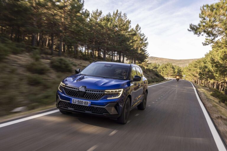 Salão de Paris 2022 começa com quatro novidades da Renault