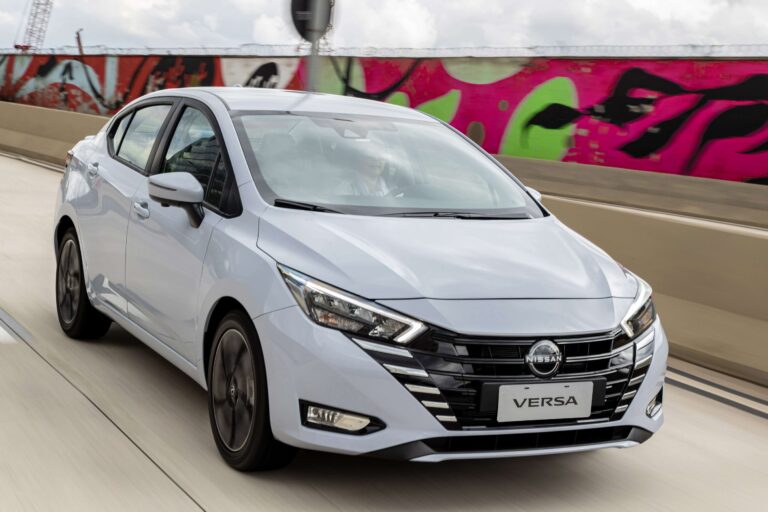 Nissan Versa fica mais caro em abril; veja novos preços do sedã