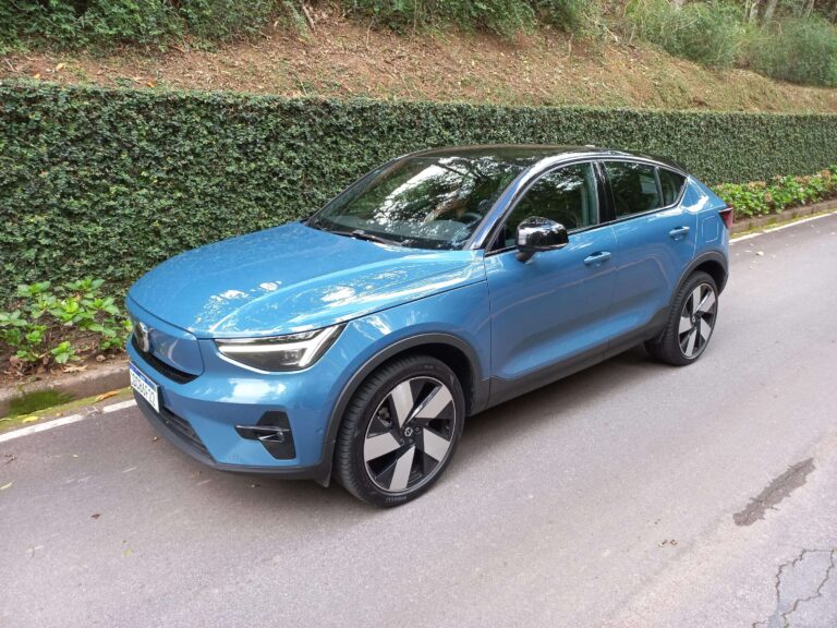 Só 5 carros elétricos somam mais de 100 vendas; 2 são Volvo