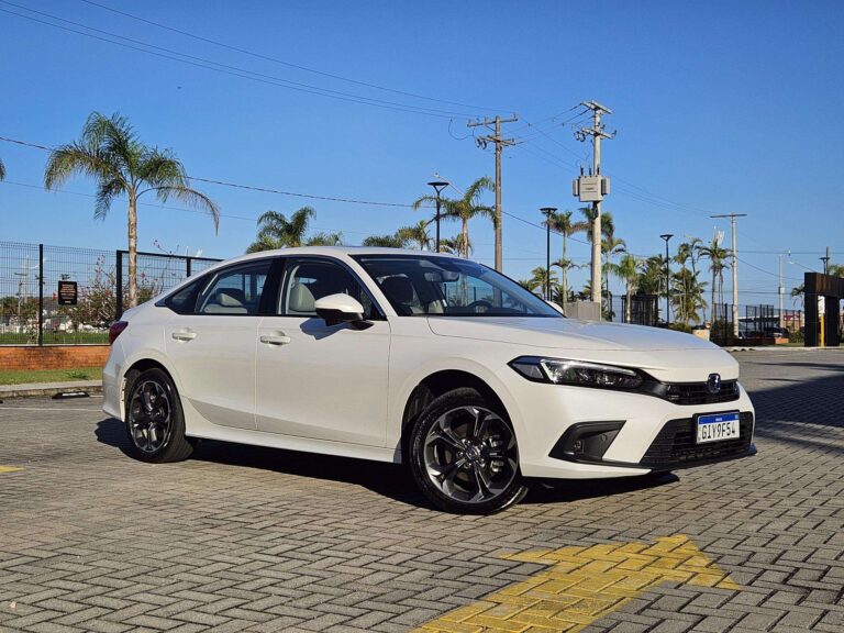 Avaliação: Honda Civic Híbrido é uma (ótima) metamorfose