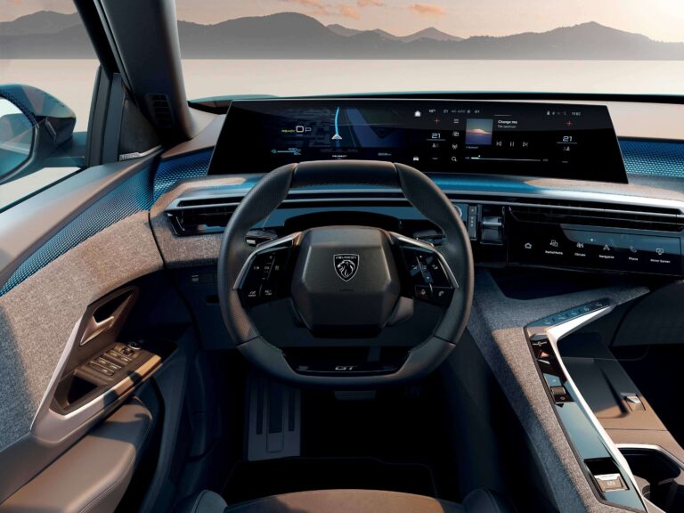 Peugeot revela detalhes do novo (e revolucionário) i-Cockpit